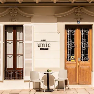 Hotel Unic - Turisme D'interior