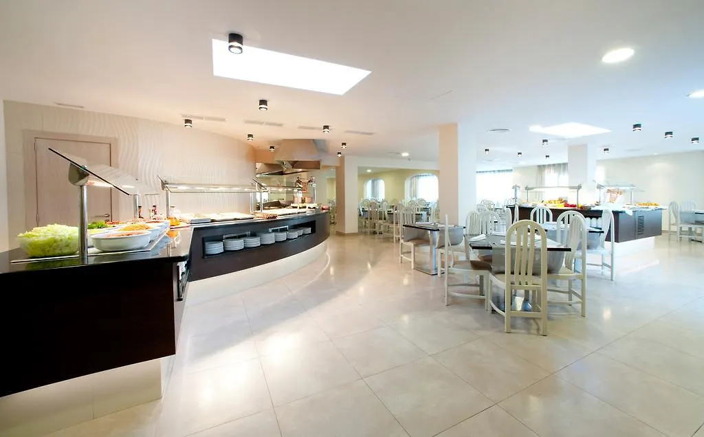 Grupotel Ibiza Beach Resort - Adults Only Portinatx